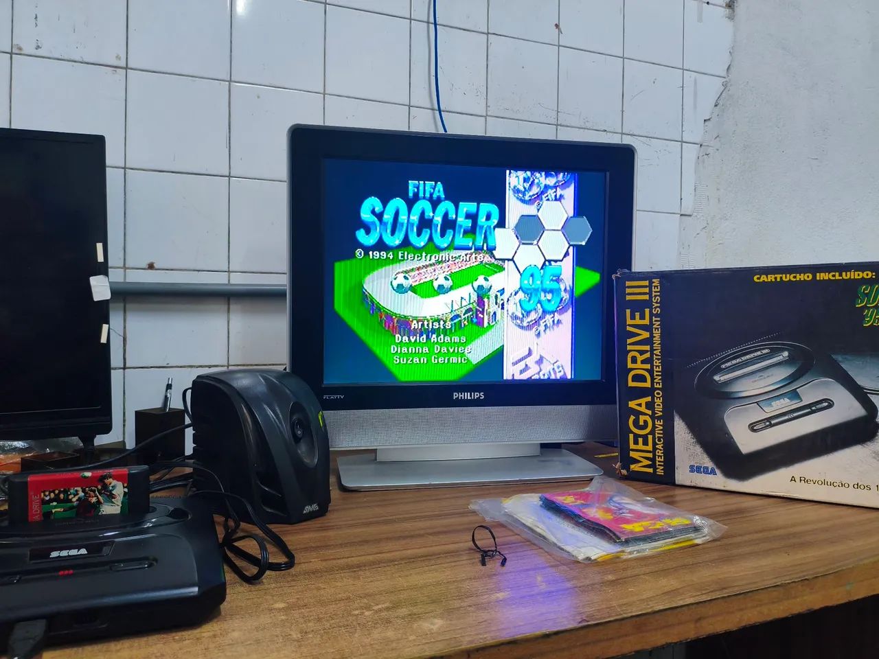 Mega drive 3 com caixa - Foto 4