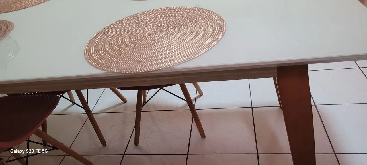 Vendo uma mesa  - Foto 2