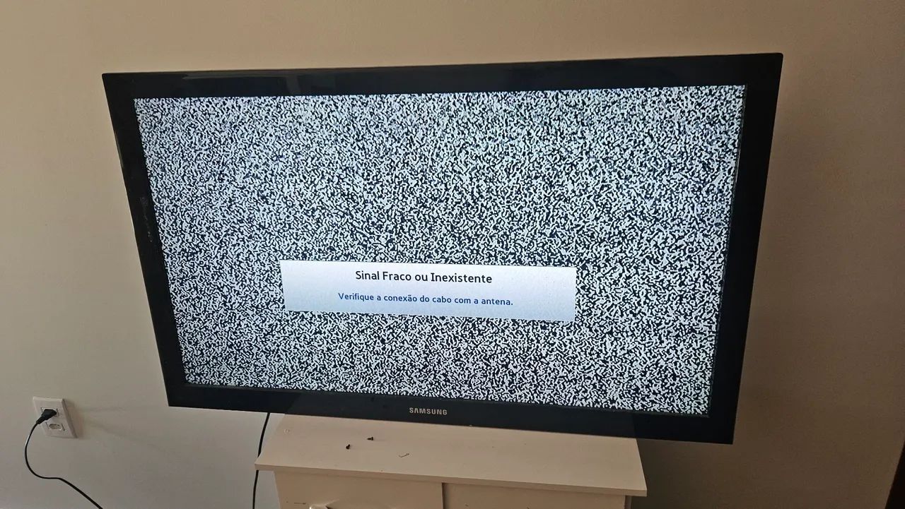 TV SAMSUNG LCD 42 POLEGADAS 