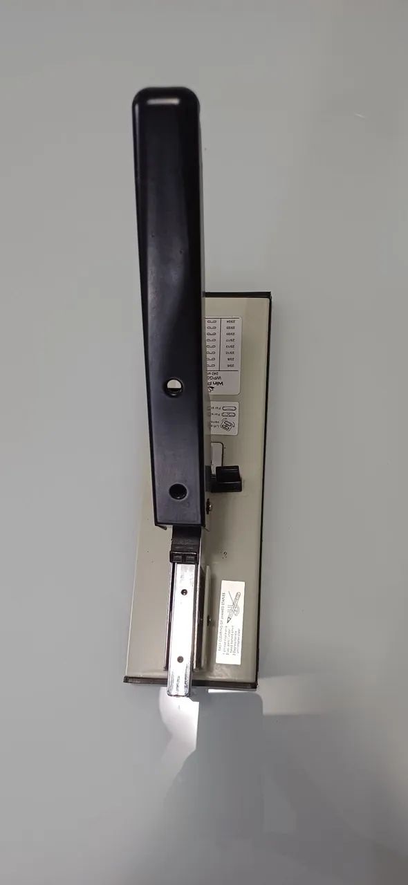 Stapler64993885497218120