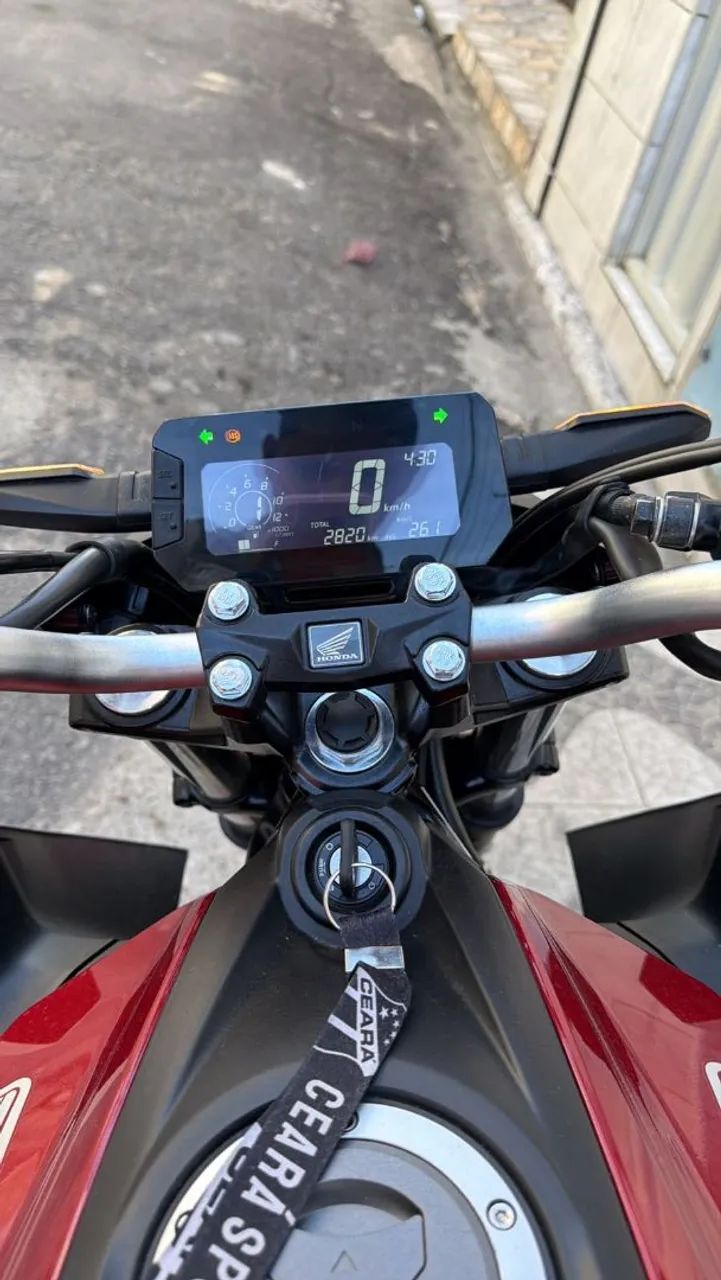 Moto CB 300 - Foto 5