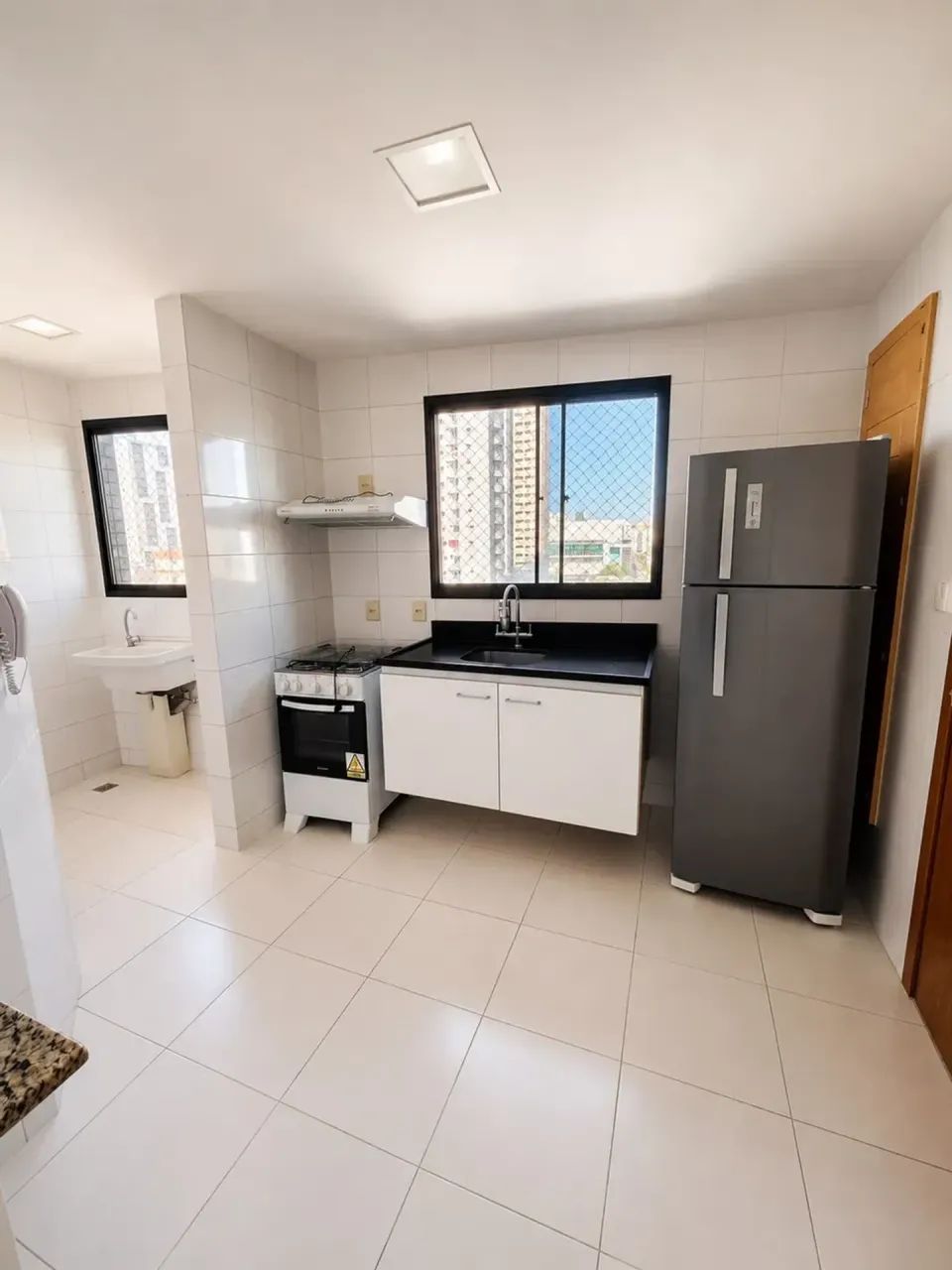 ALUGO APTO ED QUANTUM RESIDENCE MOBILIADO COM 2/4 SENDO 1 SUÍTE E 1VG - Foto 2