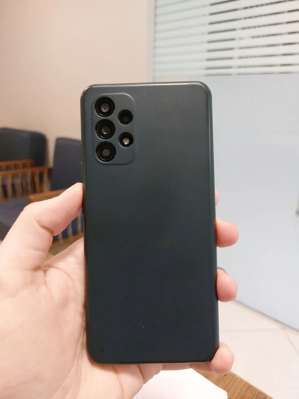 SAMSUNG A52 128G - USADO EM BOM ESTADO - Foto 4