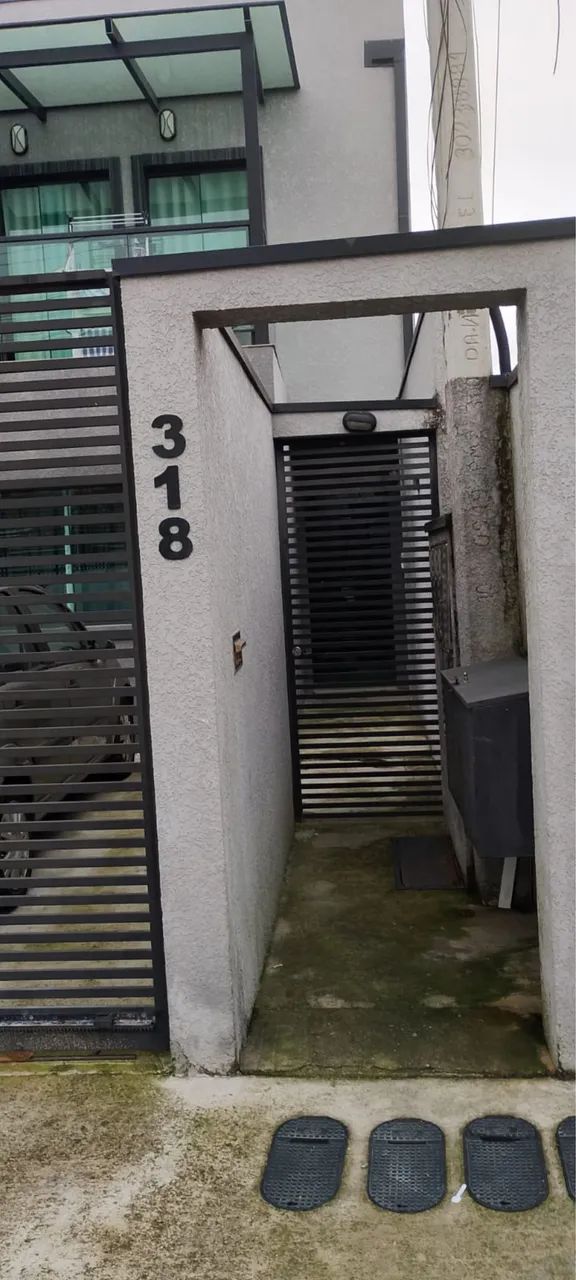 Alugo apartamento **