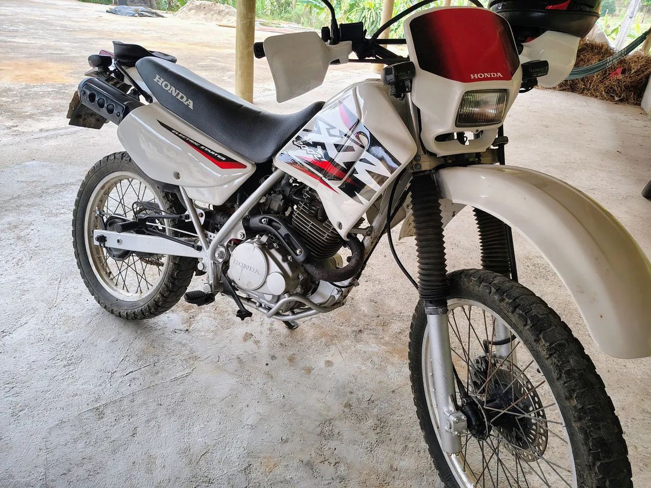 XR 200 1999