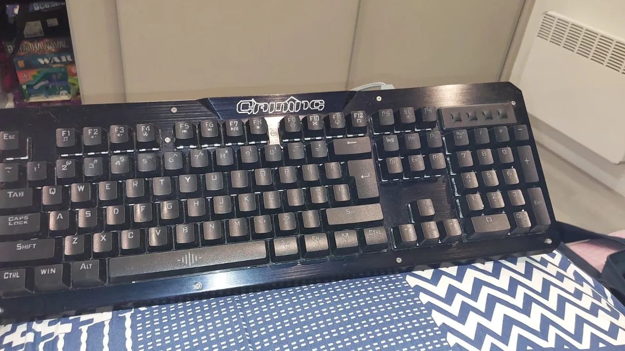 Teclado mecânico de LED - switch blue