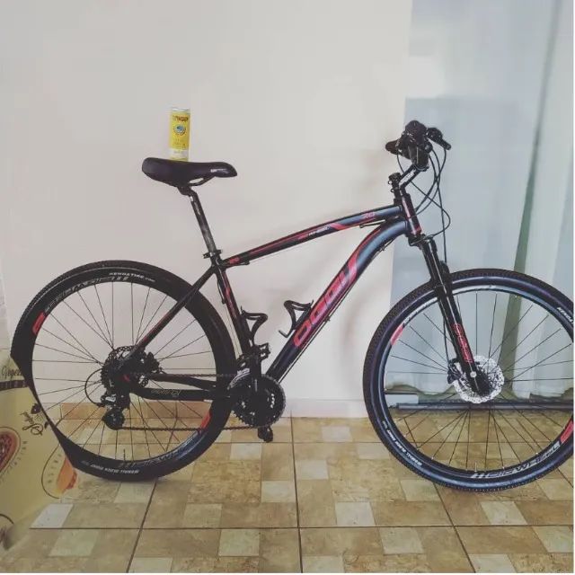 Bicicleta OGGi 7.0 