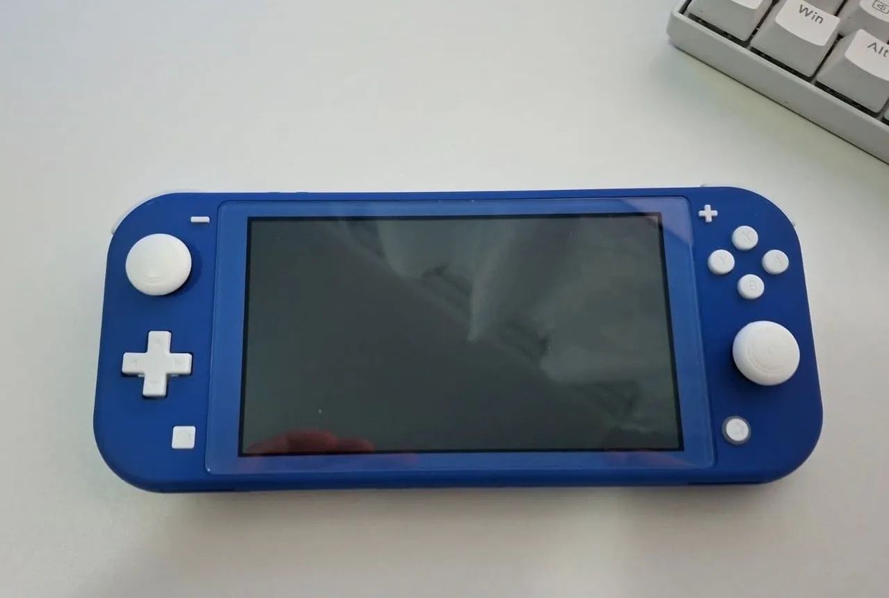 Console Nintendo Switch Lite 32GB - AZUL + Acessórios e jogo