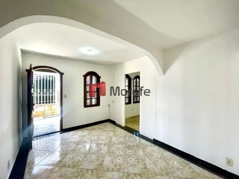 Casa Comercial com 3 Quartos para alugar, 50m²