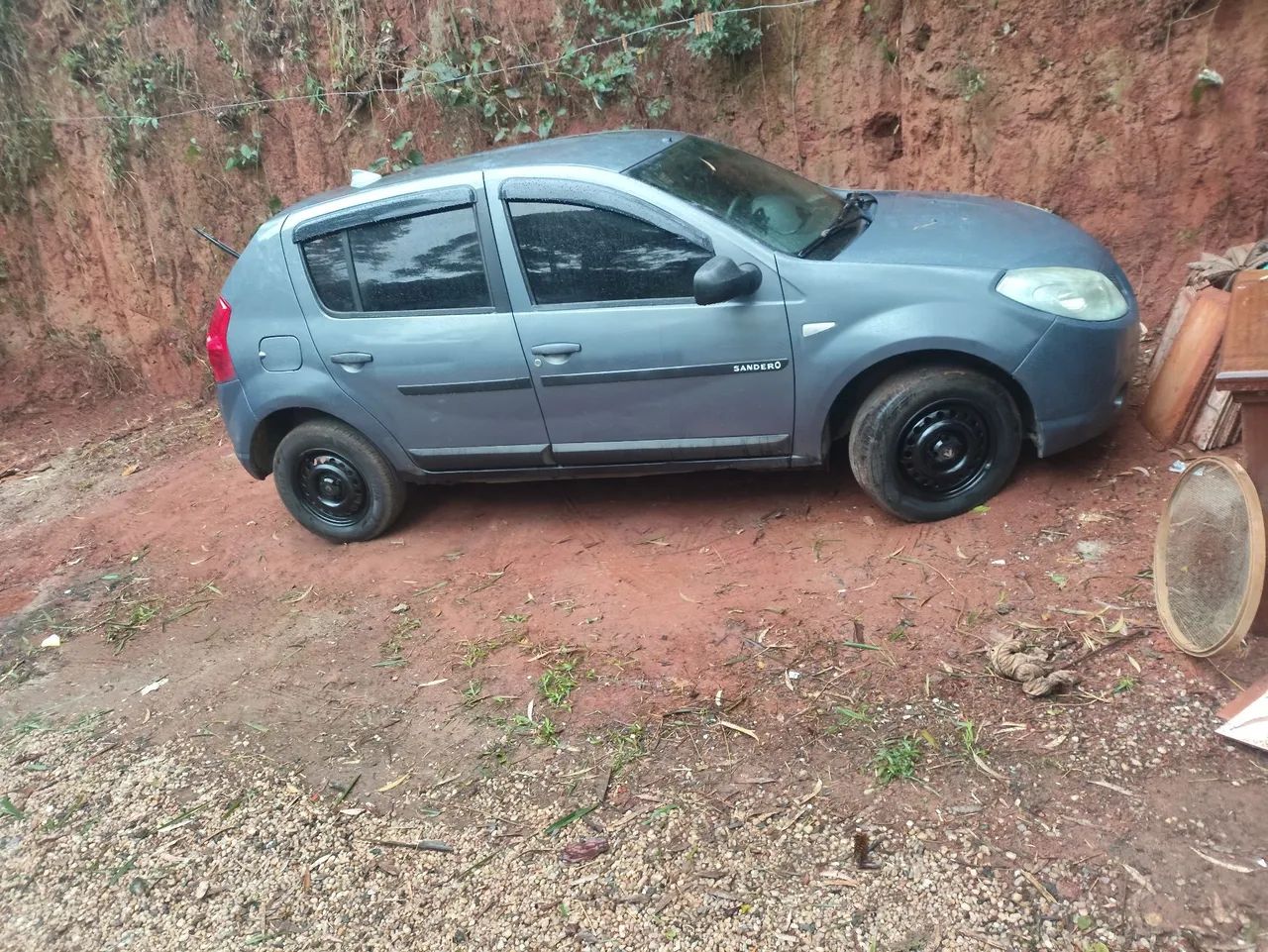 Renault Sandero SANDERO Authentique Hi-Flex 1.0 16V 5p 2010