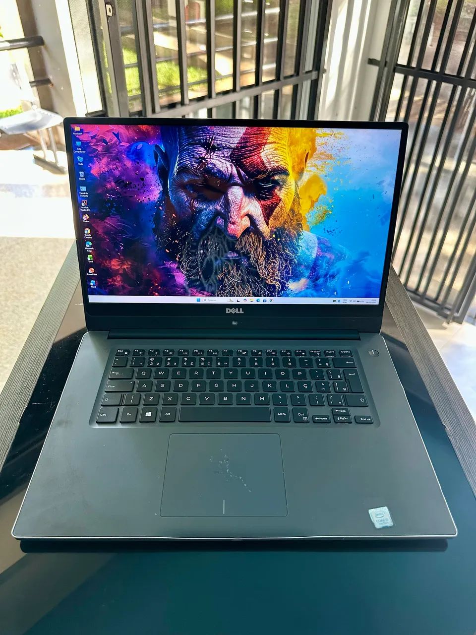 Notebook Dell Core i5 7ª Geração 4GB de Vídeo Dedicado 16GB de