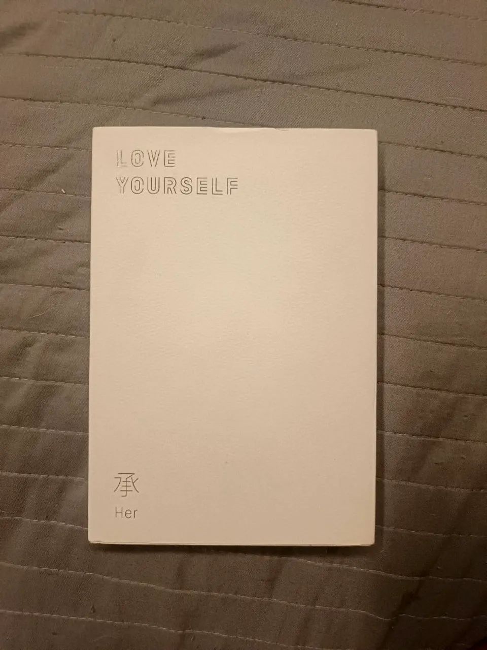ÁLBUM BTS LOVE YOURSELF HER VERSÃO E COM PHOTOCARD ORIGINAL