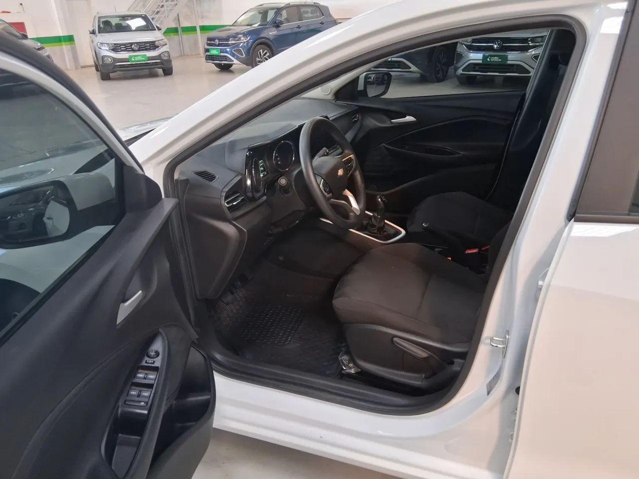 Chevrolet Onix Hatch 1.0 12V Flex Mec. 4P 2026 - Foto 4