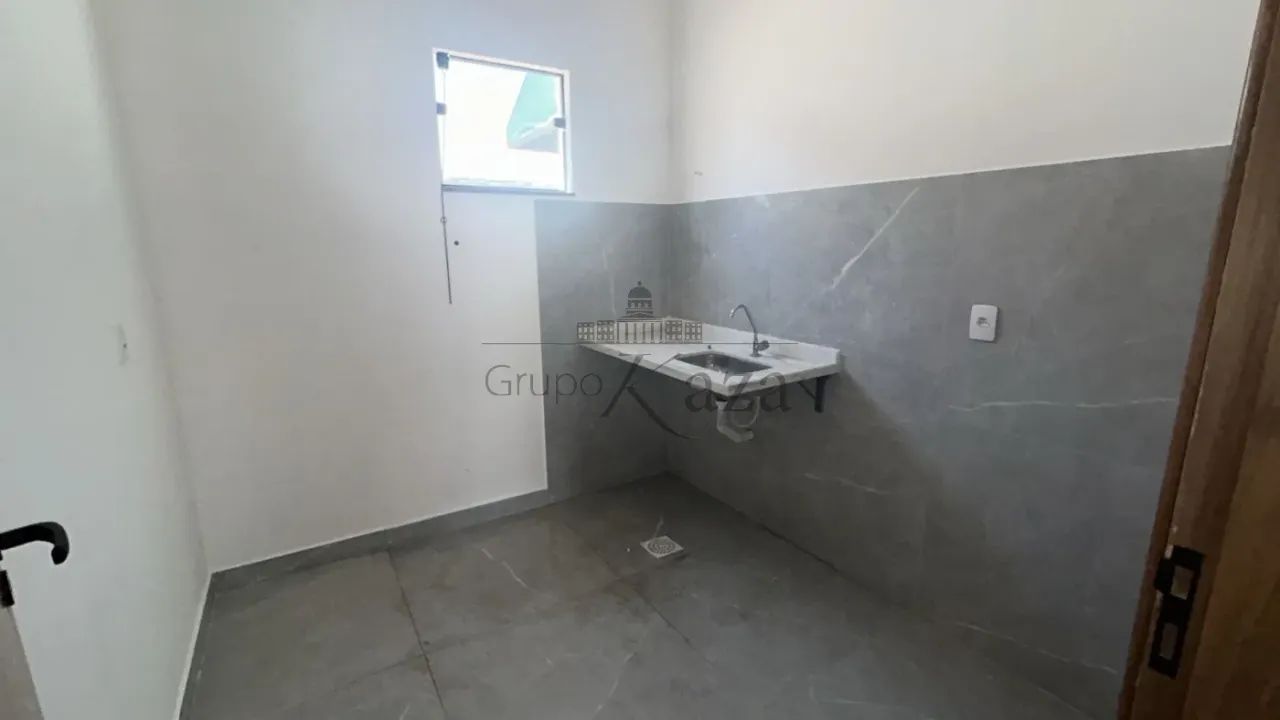 Oportunidade - Galpão Comercial - Cidade Jardim - Jacareí - 250m². - Foto 5