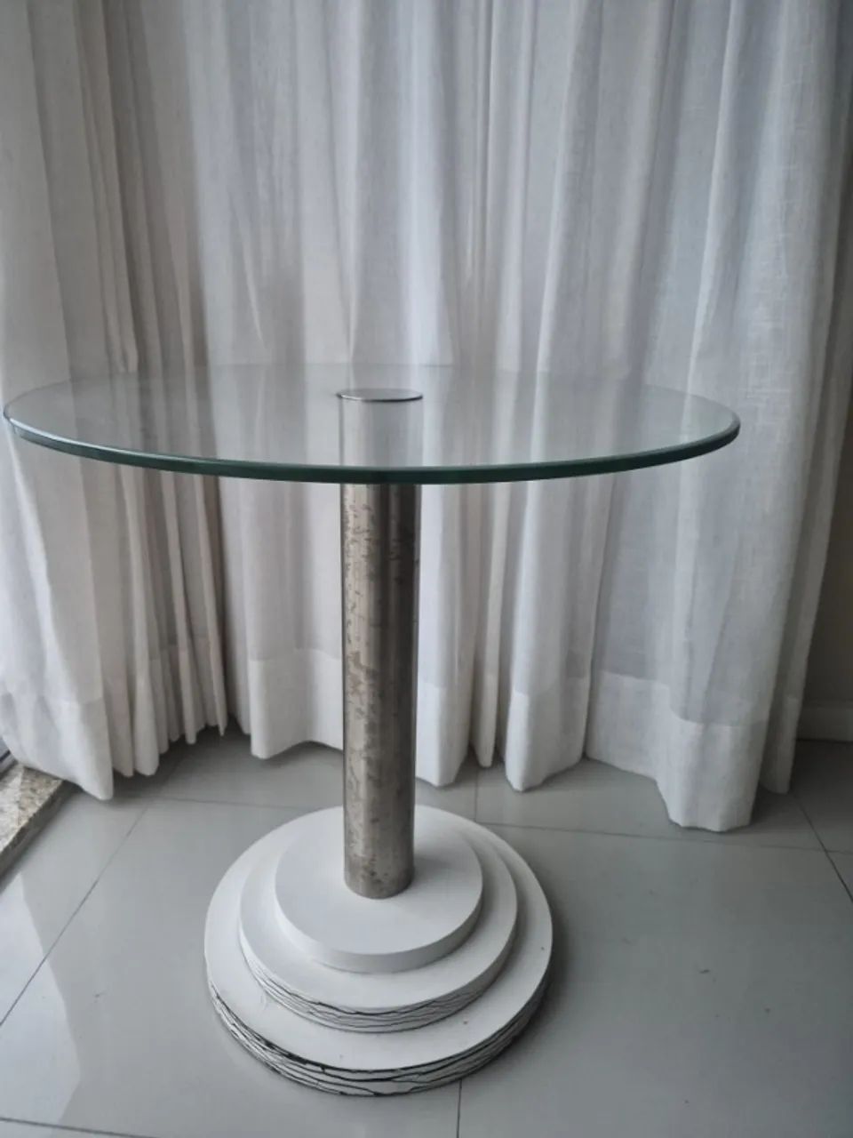 Mesa de Canto de Vidro 
