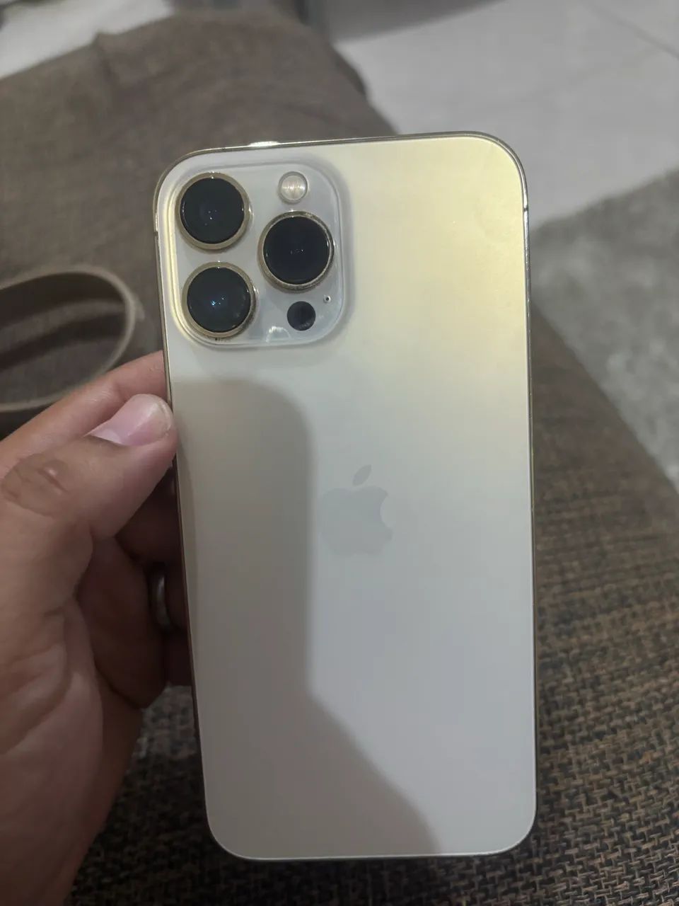 iPhone 13 pro Max blindado 