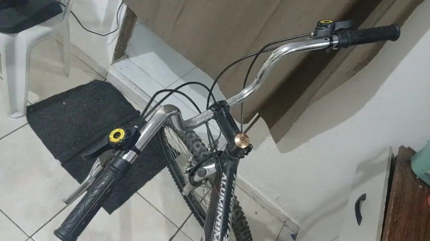 Bicicleta  - Foto 3
