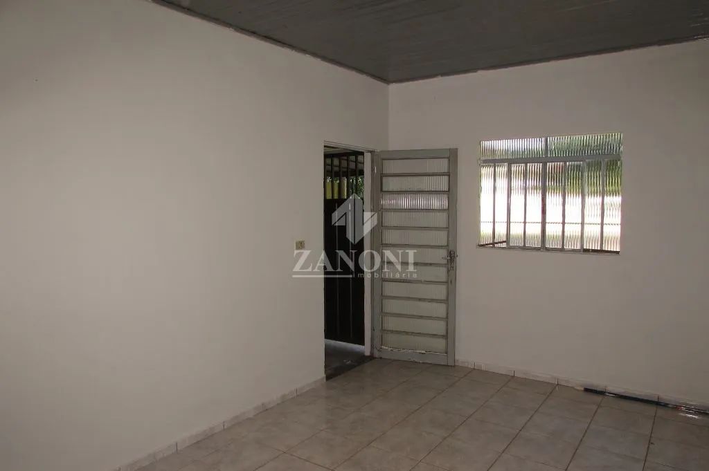 Locação de Casas / Padrão na cidade de Maringá - Foto 4