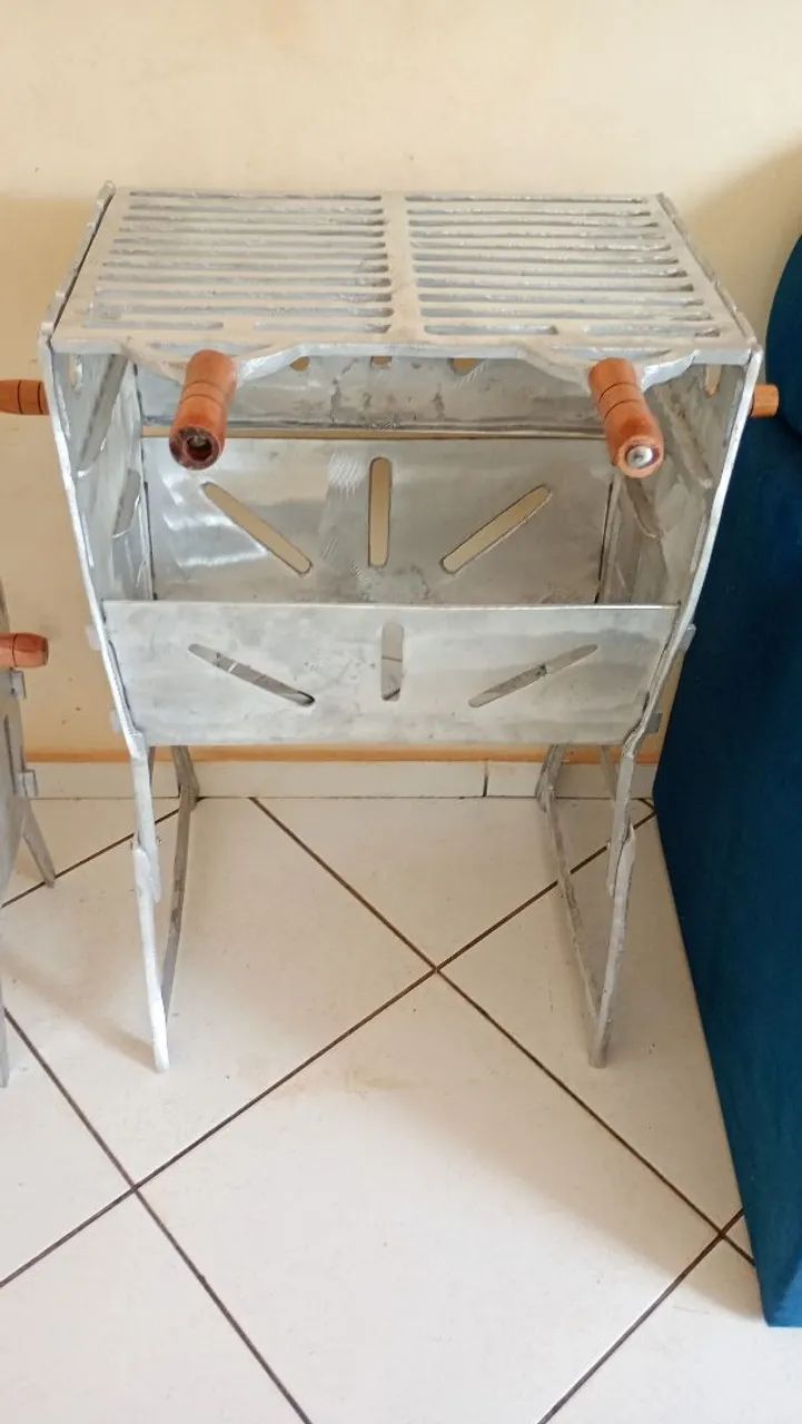 Churrasqueira em alumínio desmontável e de fácil limpeza  - Foto 3