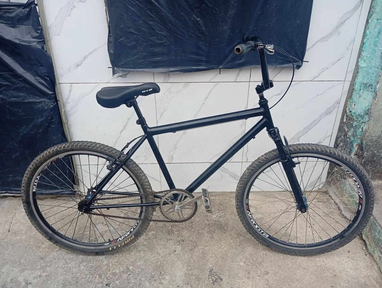 Bike top aro 26 , pegar e andar 