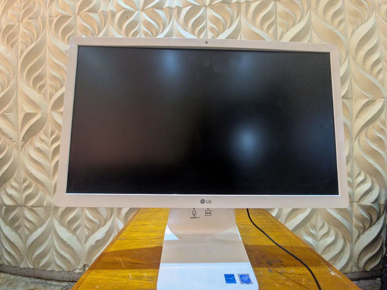 Computador Pc desktop All In One LG 22v270  - Foto 4