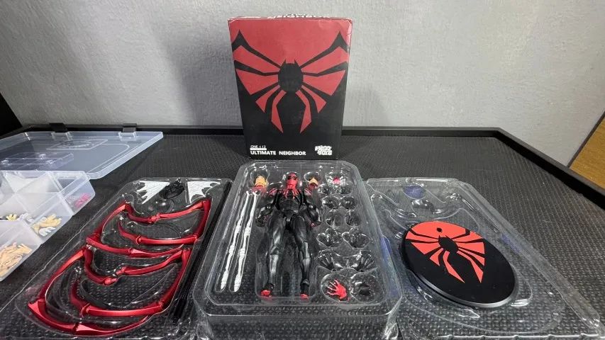 SUPERIOR SPIDERMAN - BOOTLEG MESS TOYS 