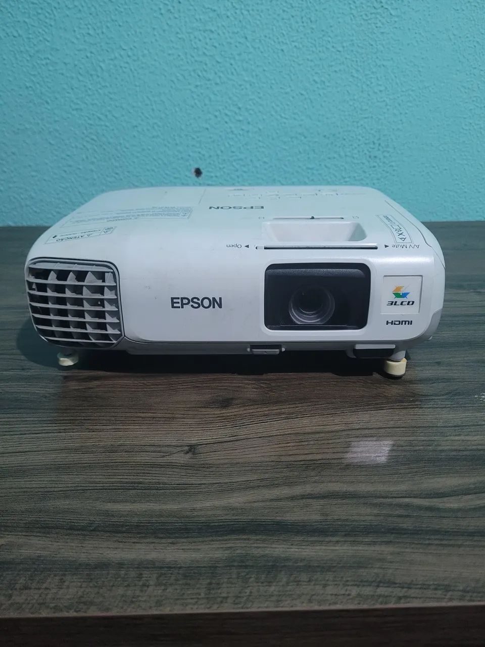 Projetor Epson PowerLite S17 SVGA 3LCD