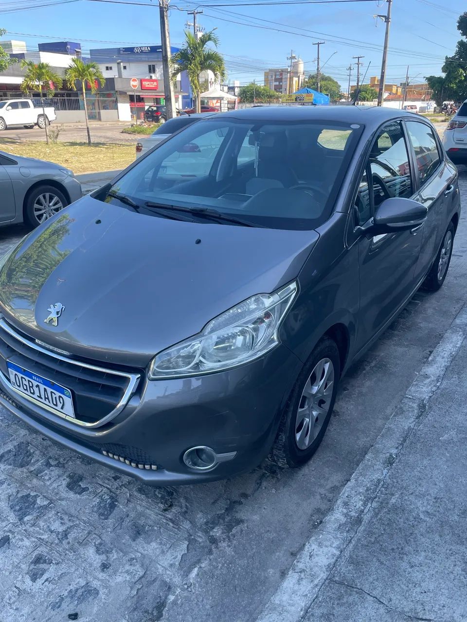 Peugeot 208 Active/active Pack 1.5 Flex 8V 5P 2014 - Foto 2