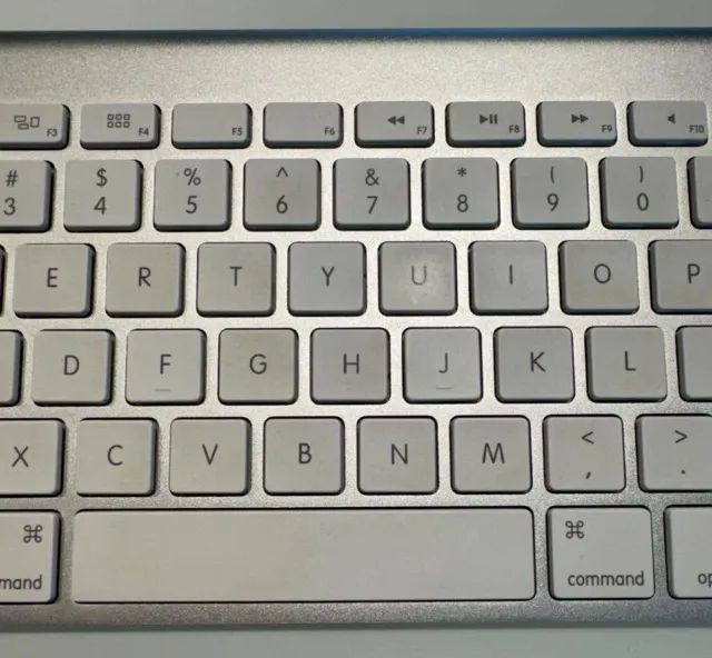 Teclado Apple A1314 - IMPECÁVEL E MENOR PREÇO DA INTERNET - Foto 3