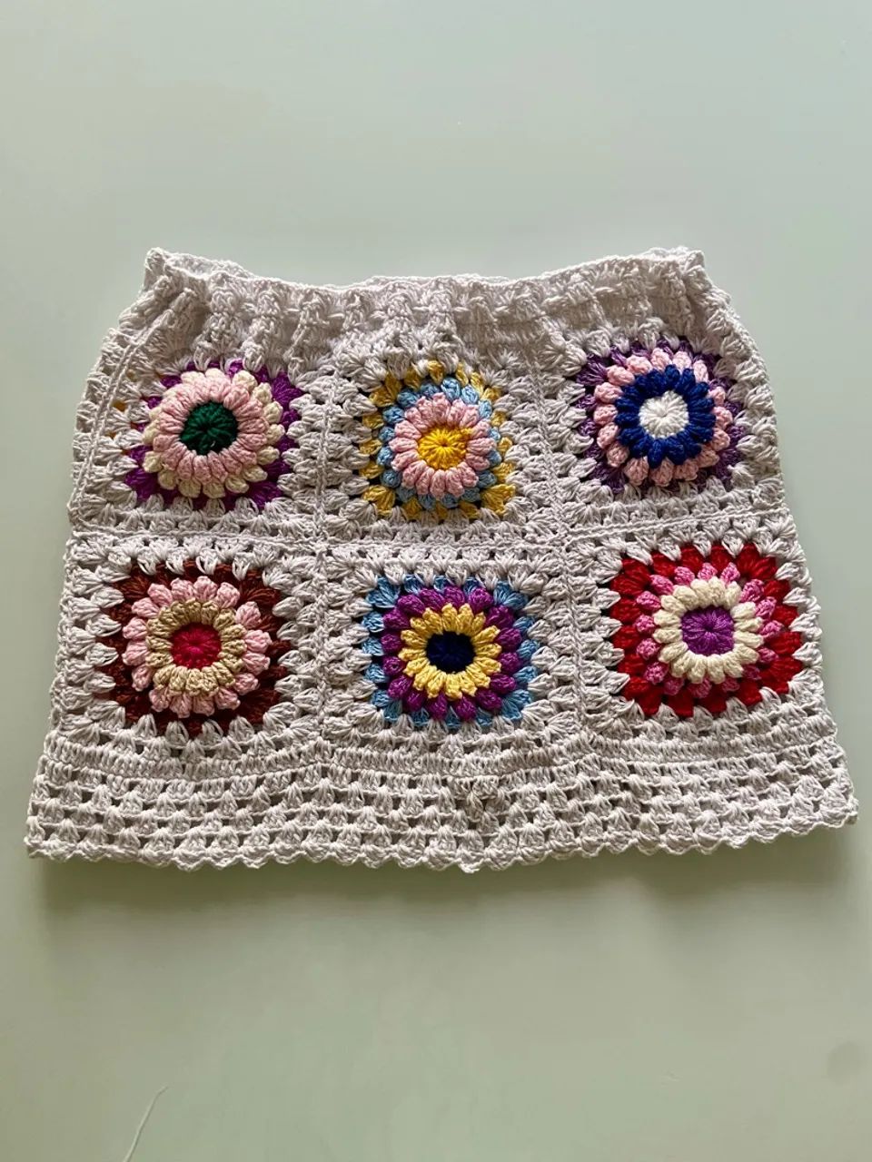 Saia floral em crochê - Foto 3