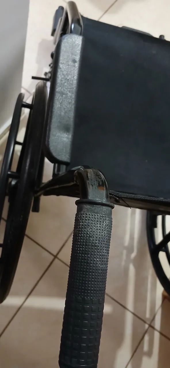 Cadeira de rodas  - Foto 4