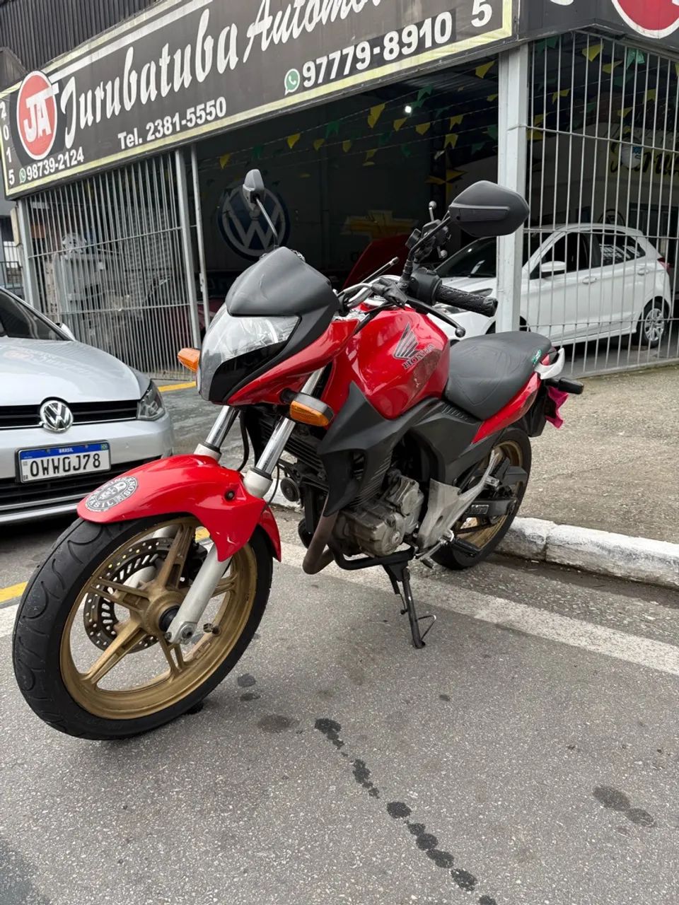 CB 300R - Foto 3