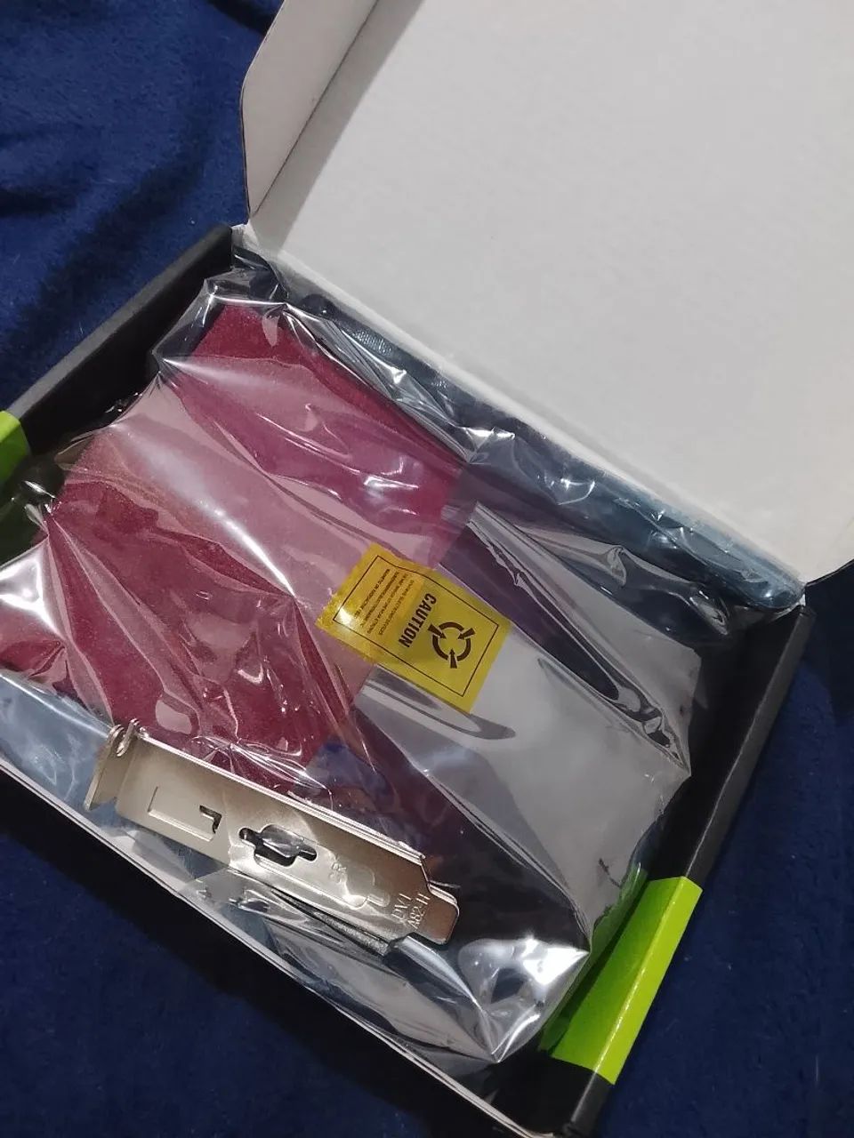 Vendo placa de vídeo simples gt210 - Foto 2