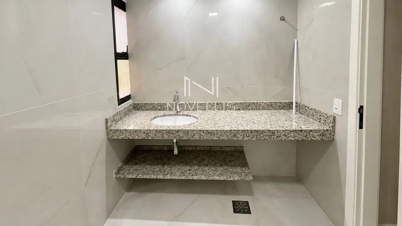 APARTAMENTO REFORMADO 4 QUARTOS SUÍTE MASTER 190M² EDIFÍCIO MONT SERRAT JACAREÍ - Foto 5