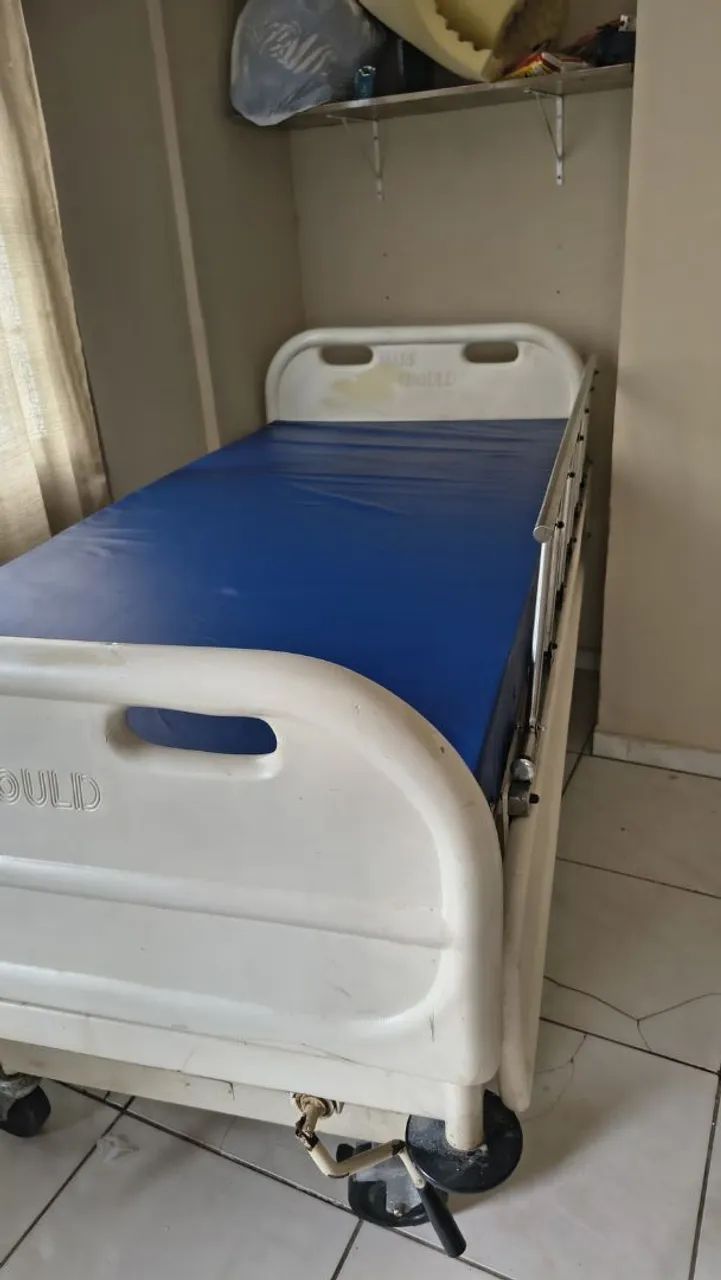 Cama hospitalar  - Foto 2