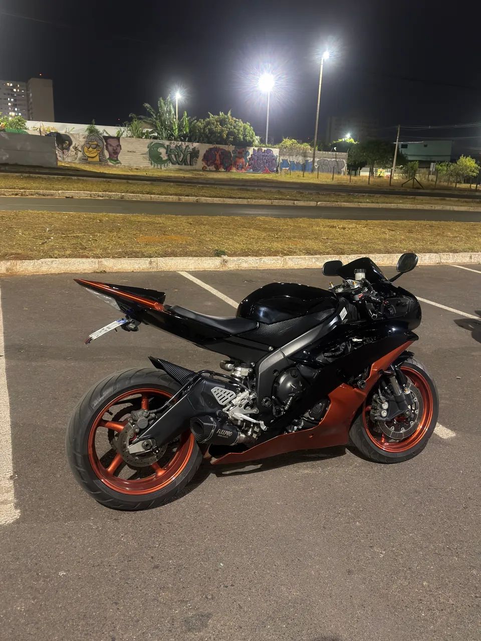 YZF - R6  - Foto 2
