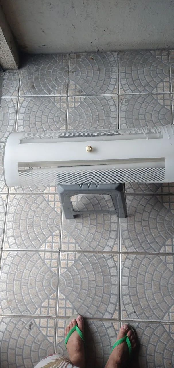 Vendo duas luminárias estéticas