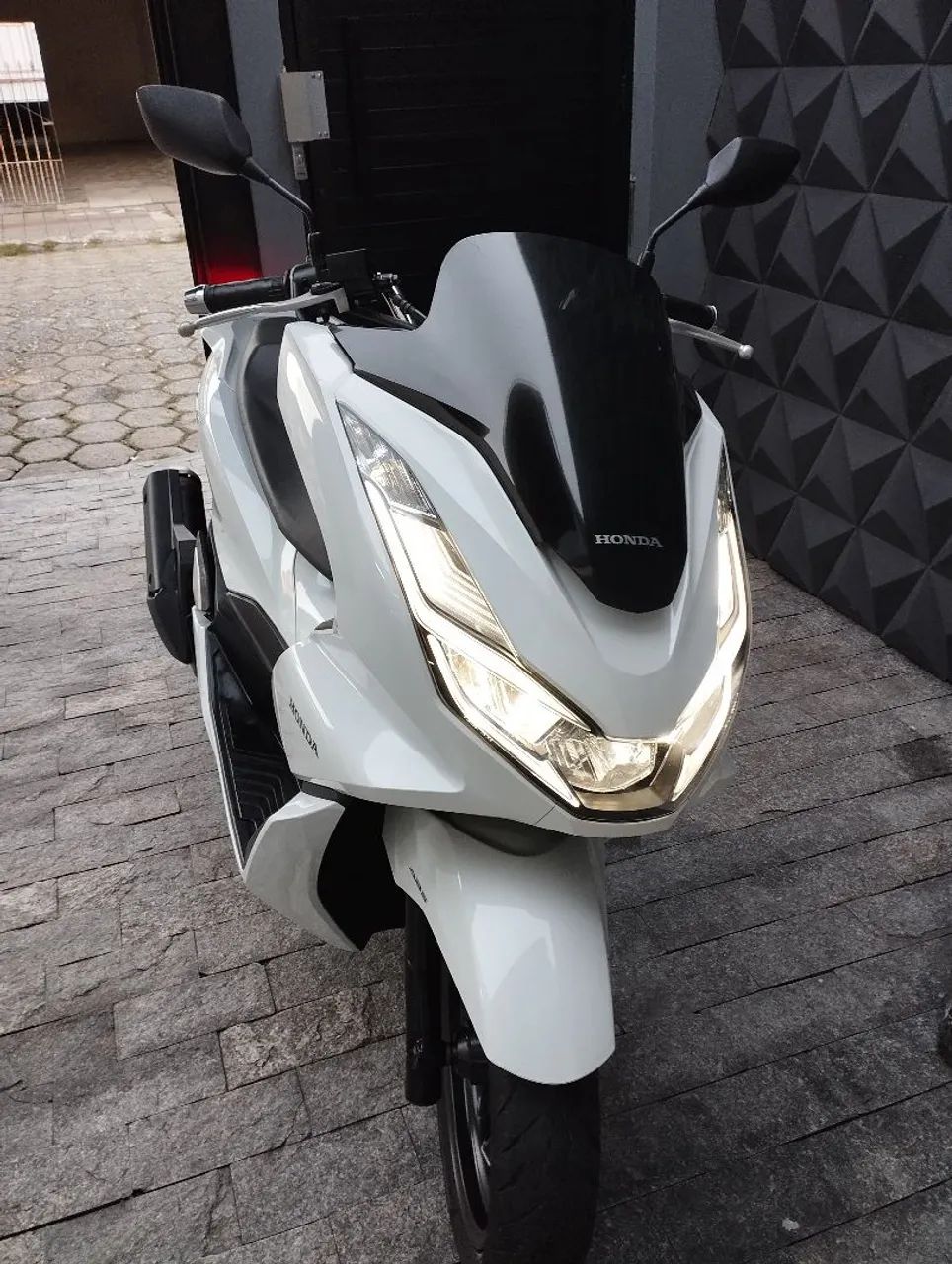 ぽちページ Honda 160 2023 - 1501537759 | OLX