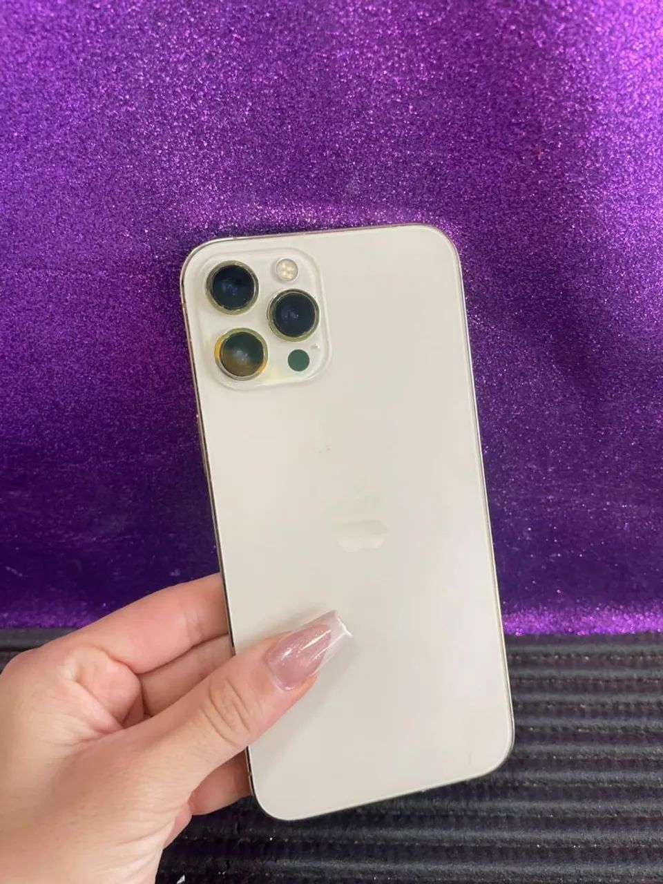 IPHONE 12 PR0 MAX DOURADO