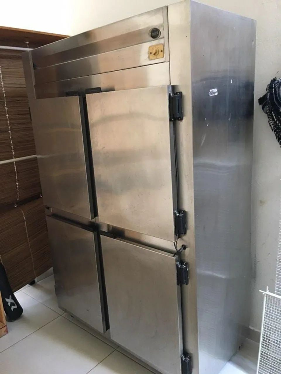 Freezer vertical 4 portas. 770 litros  - Foto 4
