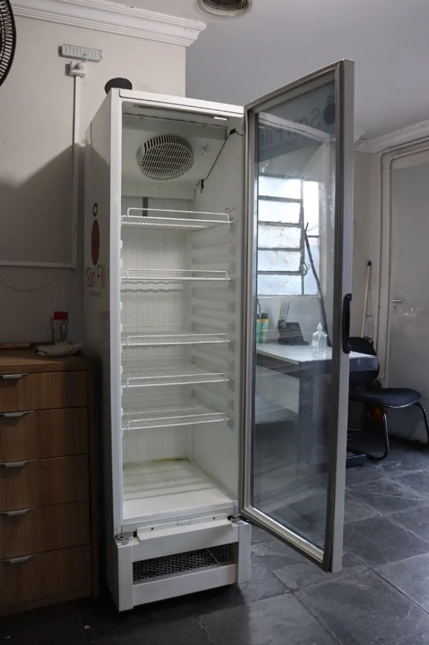 Refrigerador Expositor Vertical Metalfrio 326 Litros Branco VB28RB 110V