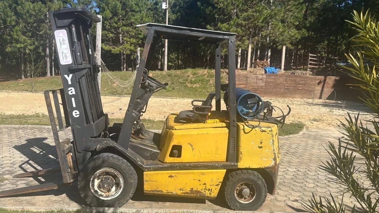 Empilhadeira yali a gás  - Foto 2