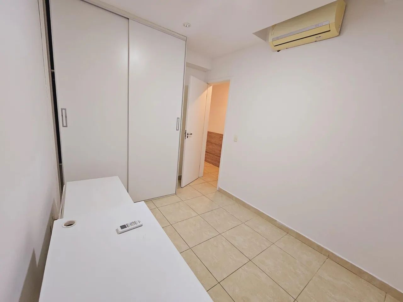**Apto Excelente, c/ Armários Modulados** - Foto 3