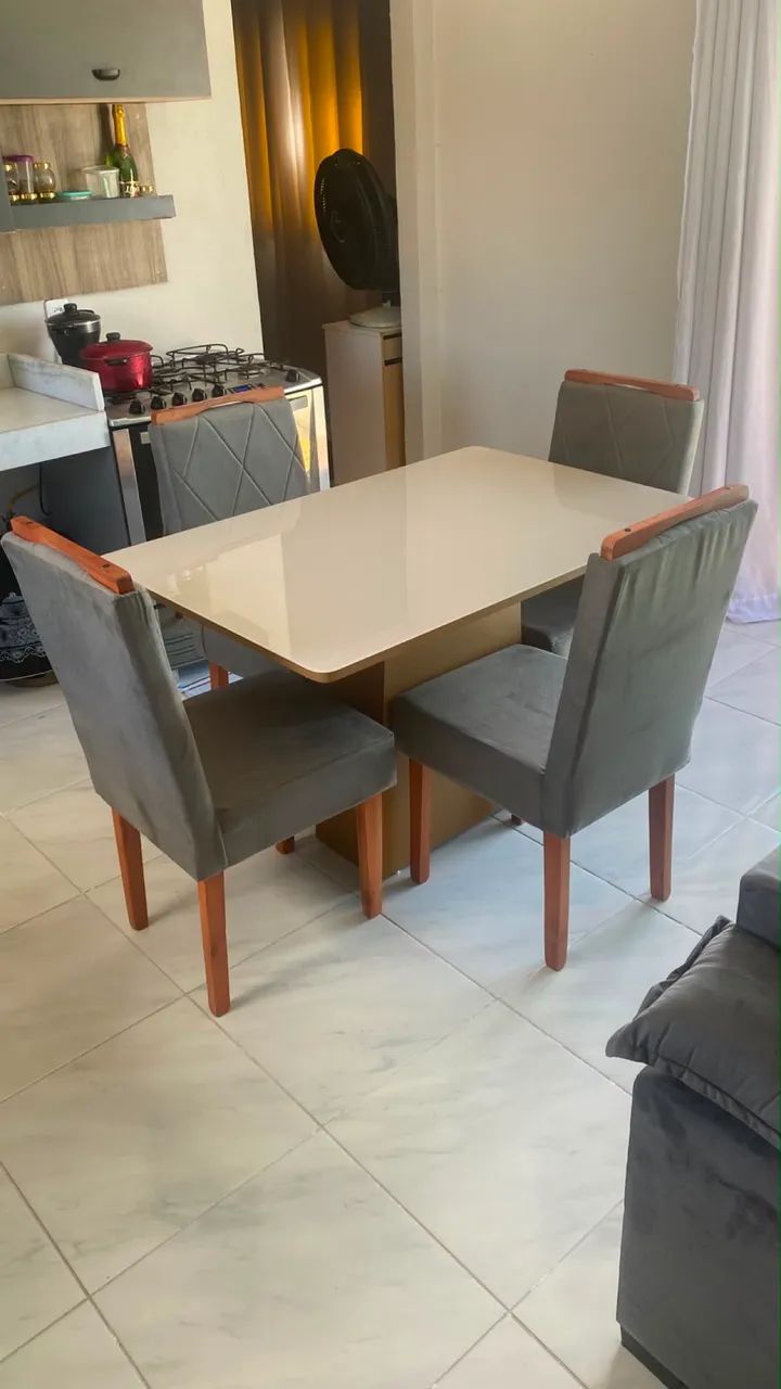 Mesa de jantar com 4 cadeiras - Foto 2