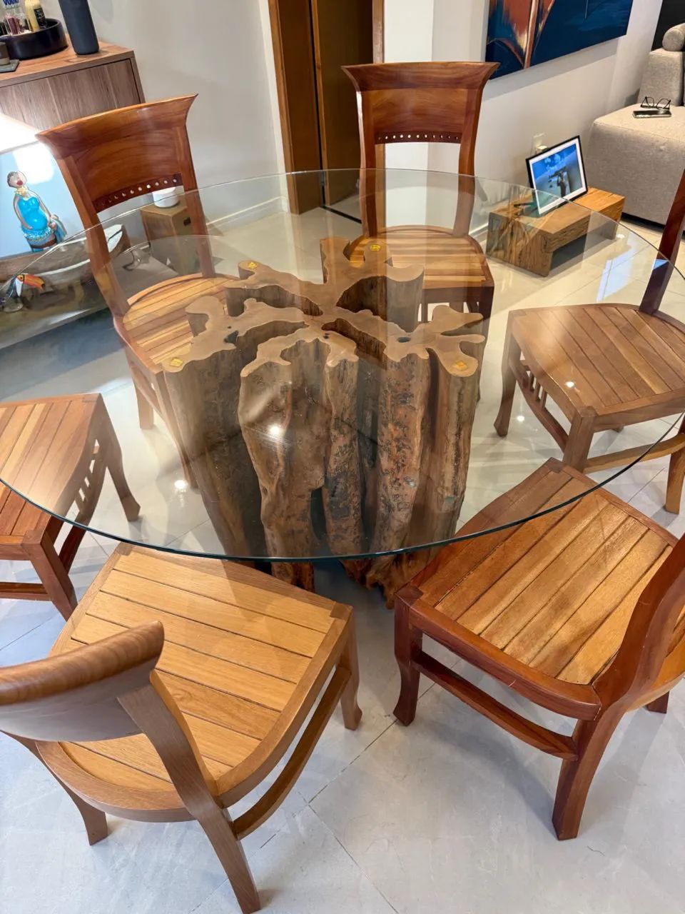 Conjunto mesa de jantar redonda com 6 cadeiras - Foto 4