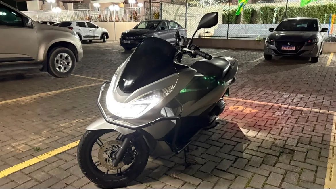Honda PCX  - Foto 4