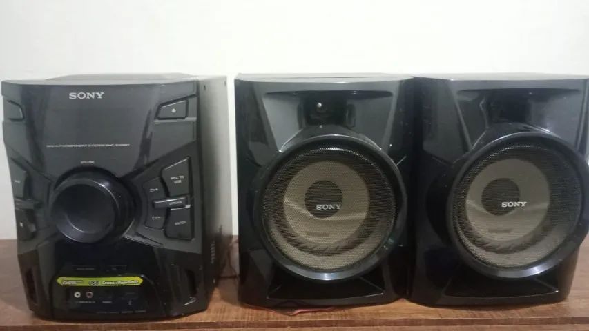 Radio Sony com Antena - R$400