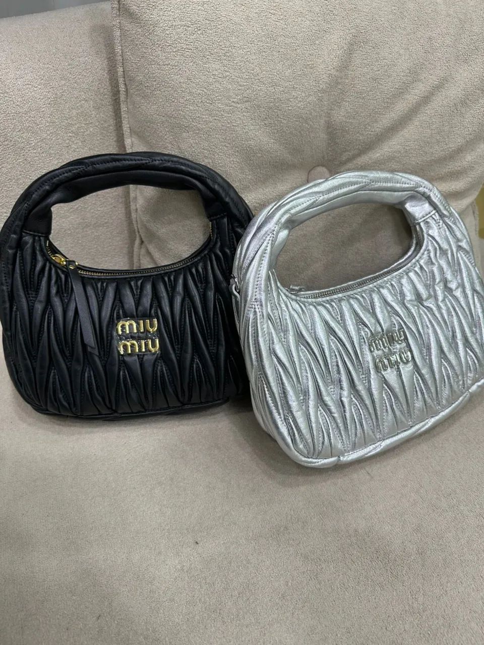 Bolsa miu miu pequena  - Foto 2