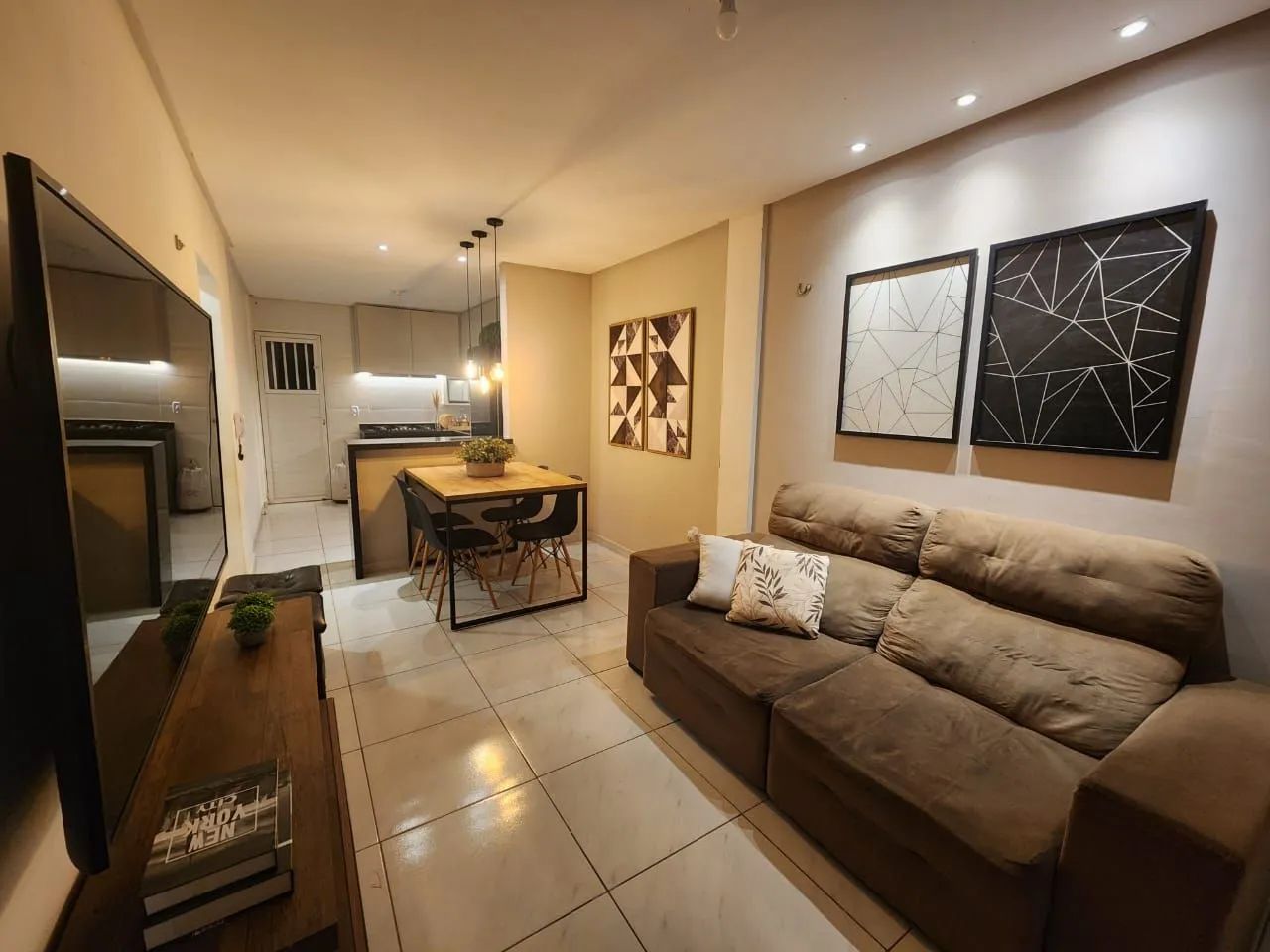 Casa Moderna c/ Energia Solar no Luar de Carmen Lêda - Foto 5