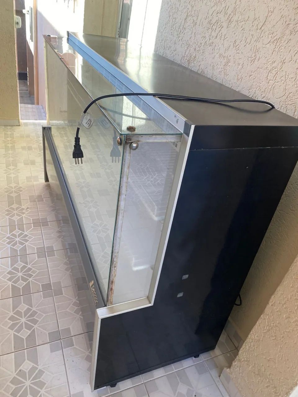 Vitrine Refrigerada Gelopar Comercial - Ótimo Estado - R$ 3.500 
